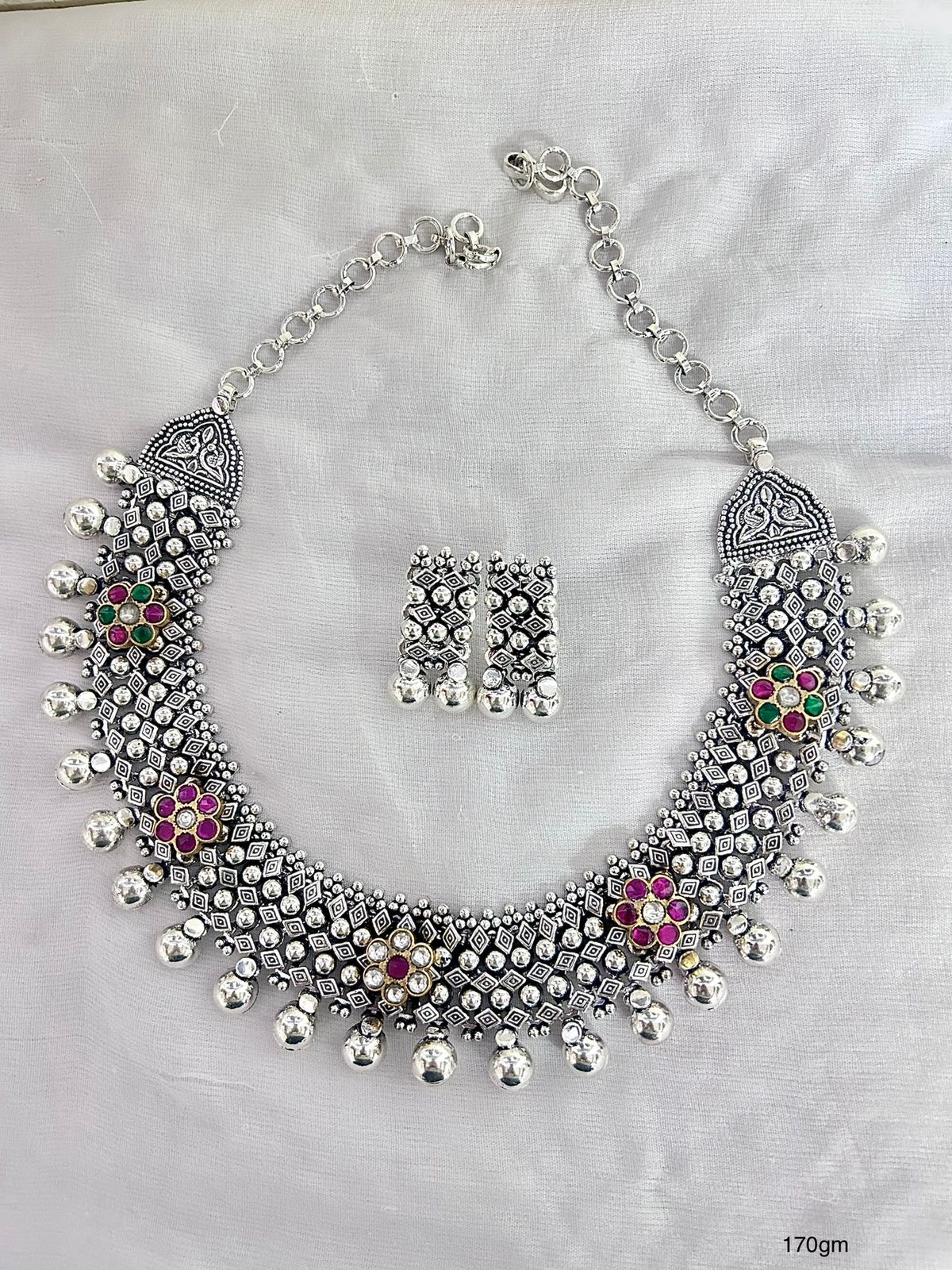 jadau silver neckless